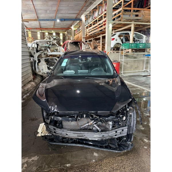   Sucata Toyota Corolla Cross 2024