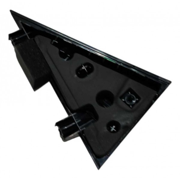 Acabamento Externo Porta Tras Esq Gm Tracker 2025