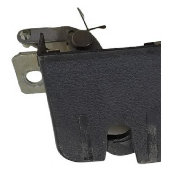 Fechadura Tampa Traseira Vw Polo 2010 A5652