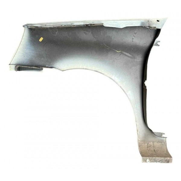 Para-lama Diant  Dir Renault  Clio Ano 2004 C/ Detalhe B7318