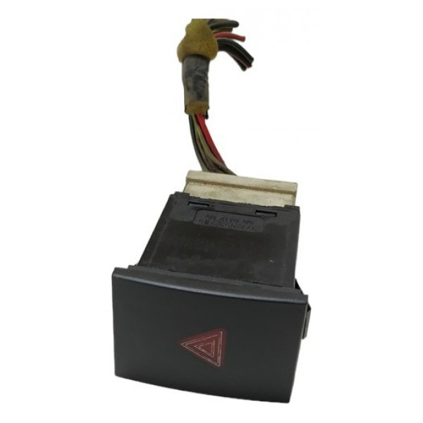 Botão Interruptor De Pisca Alerta Vw 377953235 A4798