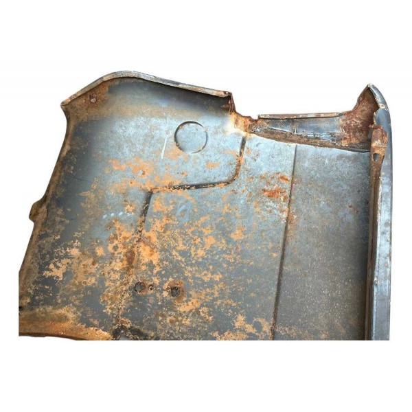 Para - Lama  D.d Vw Santana  Ano 1990 C/ Detalhe B7612