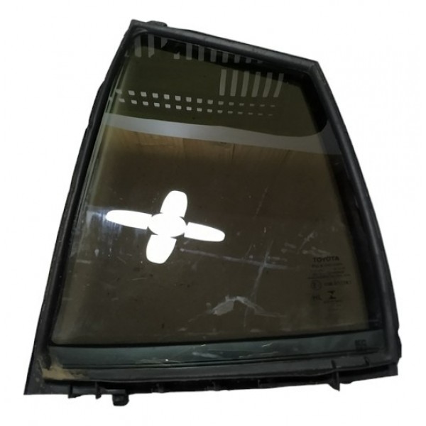 Vidro Fixo Traseiro Esq Toyota Yaris 2021 A4104