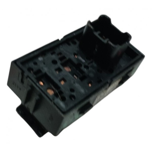 Botão Vidro Eletrico Traseiro Gm Spin 2017 B7556