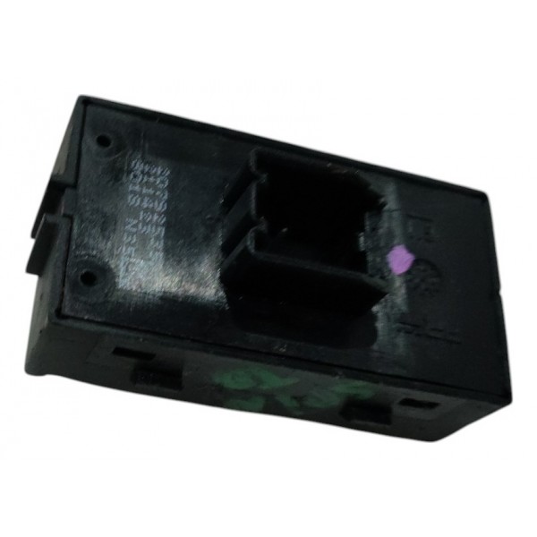 Botão Vidro Eletrico Traseiro Gm Spin 2017 B7553