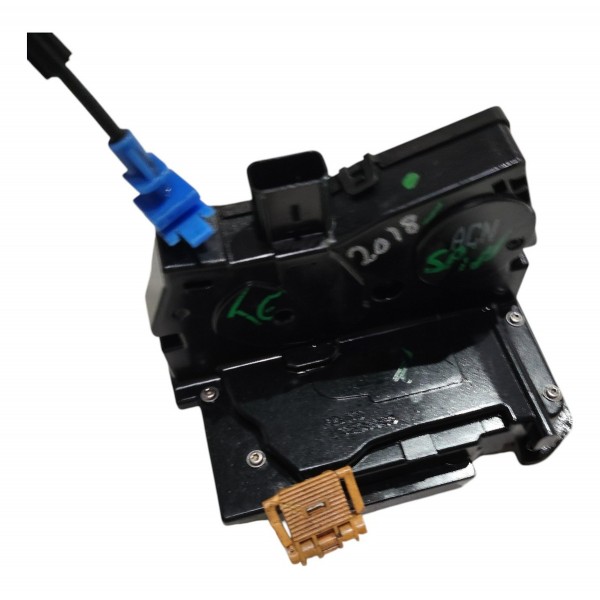 Fechadura Porta Tras Esq Gm Spin 2018 B7539