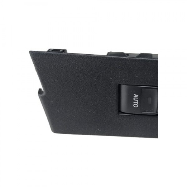 Botão Vidro Eletrico Tras Dir Corolla 2017 A3668