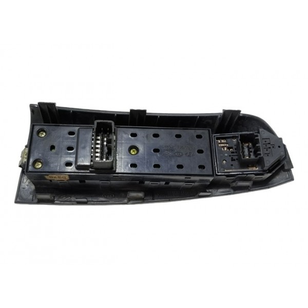 Botão Vidro Eletrico Diant Esq Kia Sportage 935701f260 A3644