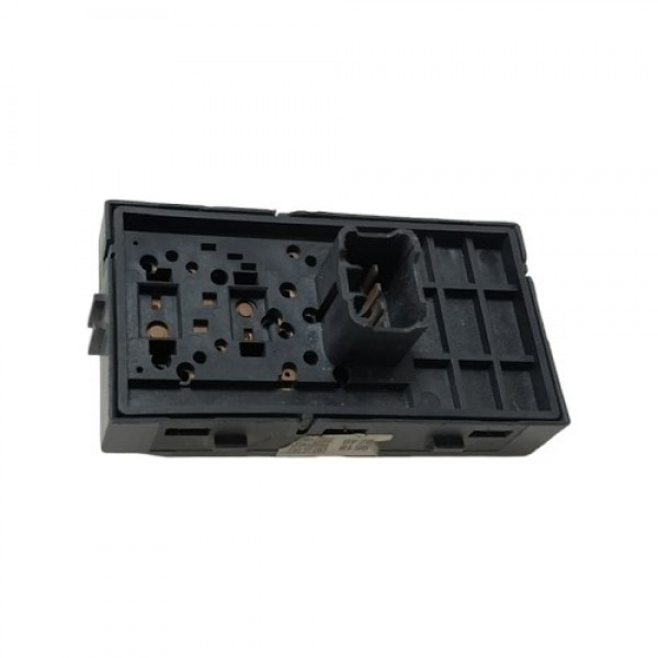 Botão De Vidro Elétrico D.d Gm Sonic ,spin 202008427 A3481