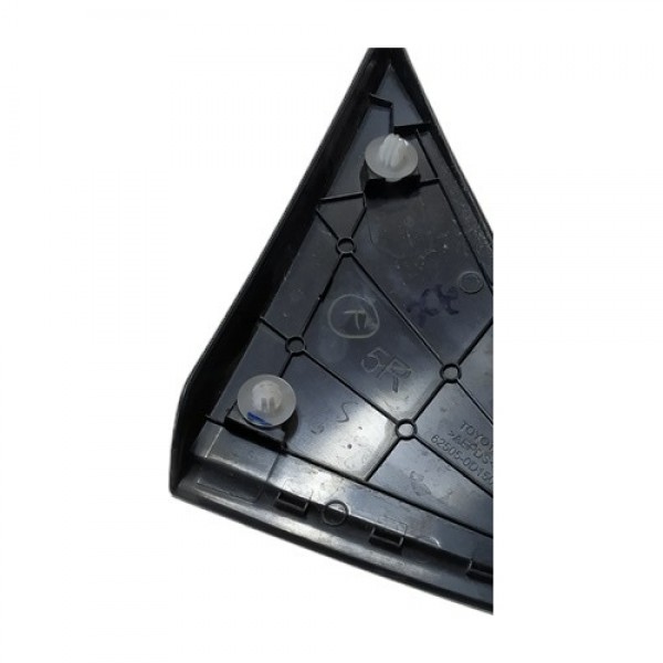 Acabamento Tras Dir Toyota Yaris 2021 A3231