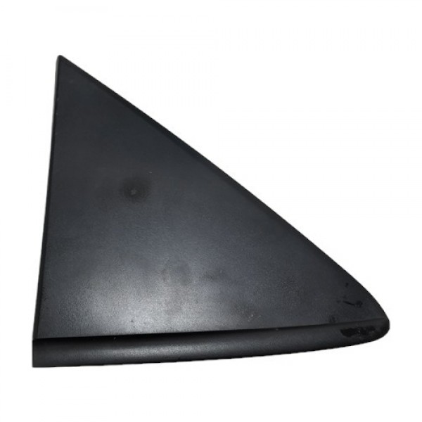 Acabamento Tras Esq Toyota Yaris 2021 A3230