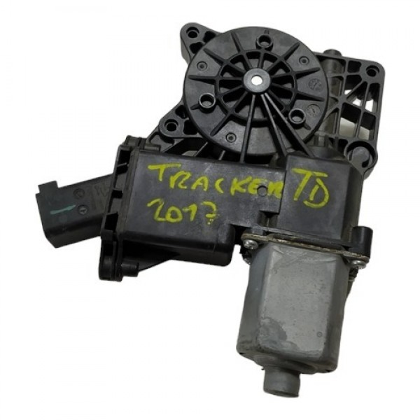 Motor Vidro Eletrico Tras Dir Tracker 2017 A2184