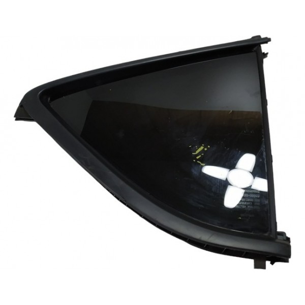 Vidro Fixo Tras Dir Nissan Versa 1.6 16v 2018 A950