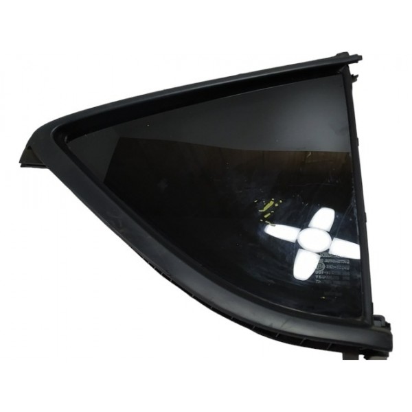 Vidro Fixo Tras Dir Nissan Versa 1.6 16v 2018 A950