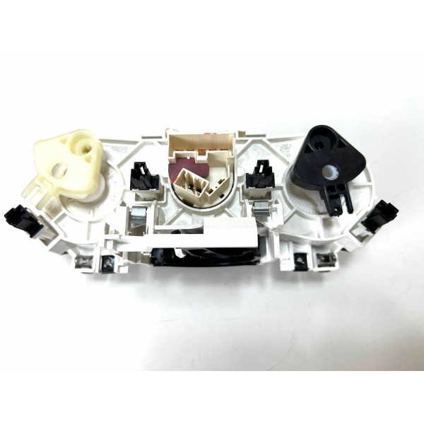 Comando De Ar Condicionado Fiat Mobi 2016 A 2020