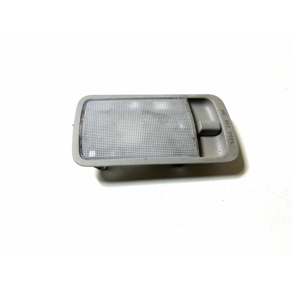 Luz Teto Cortesia Nissan Versa 2016 17 18 19 20 21 Original