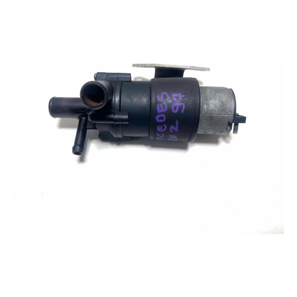 Bomba De Água Elétrica Mercedes E320 W202 W208 W210 1999