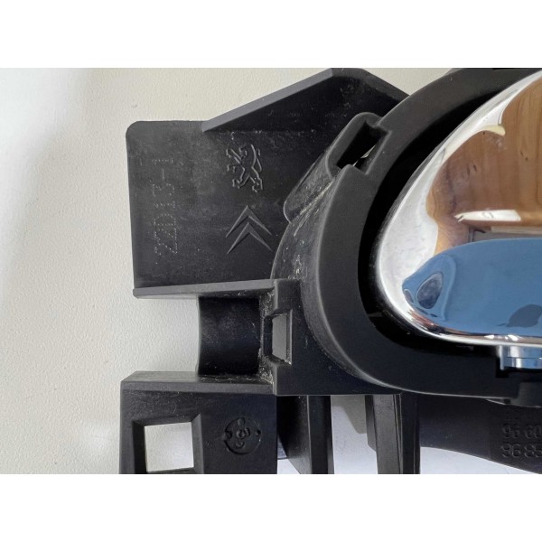 Maçaneta Interna Tras Esq Peugeot 308 408 3008 2011 A 2016