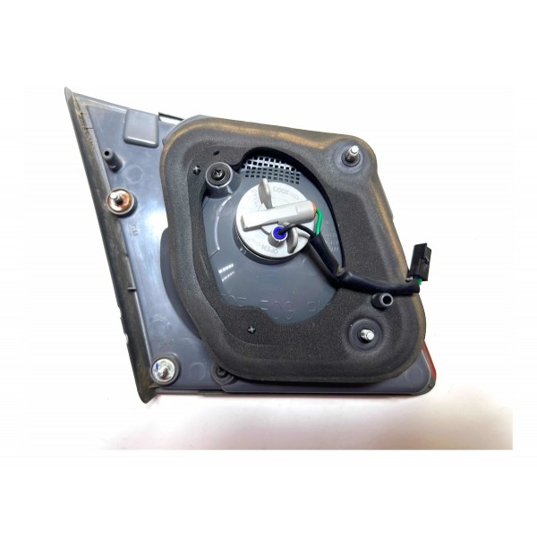 Lanterna Tampa Traseira Direita Gm Cruze 2011 A 2015