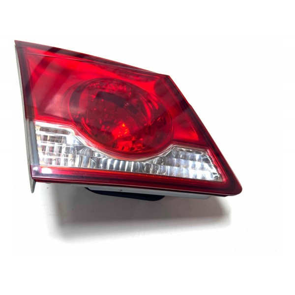 Lanterna Tampa Traseira Esquerda Gm Cruze 2011 A 2015