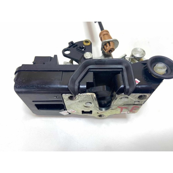 Fechadura Porta Traseira Esquerda Gm Captiva 2008 A 2015