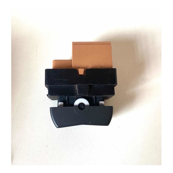 Botão Trava Elétrica Gm Captiva 2008 A 2014