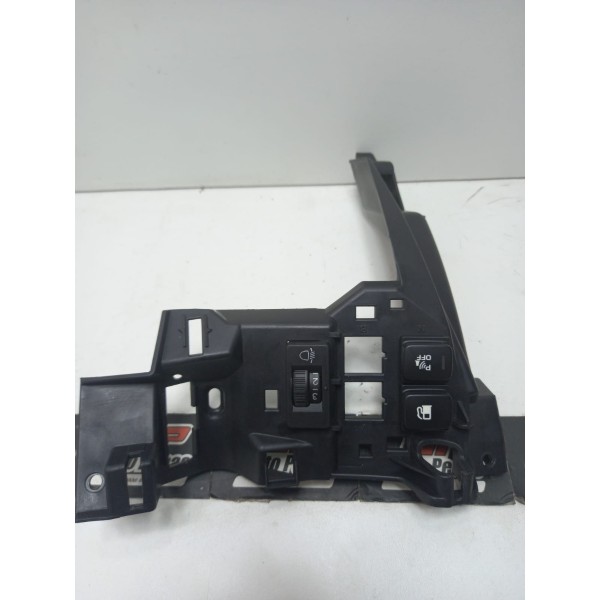 Moldura Com Botao C4 Picasso