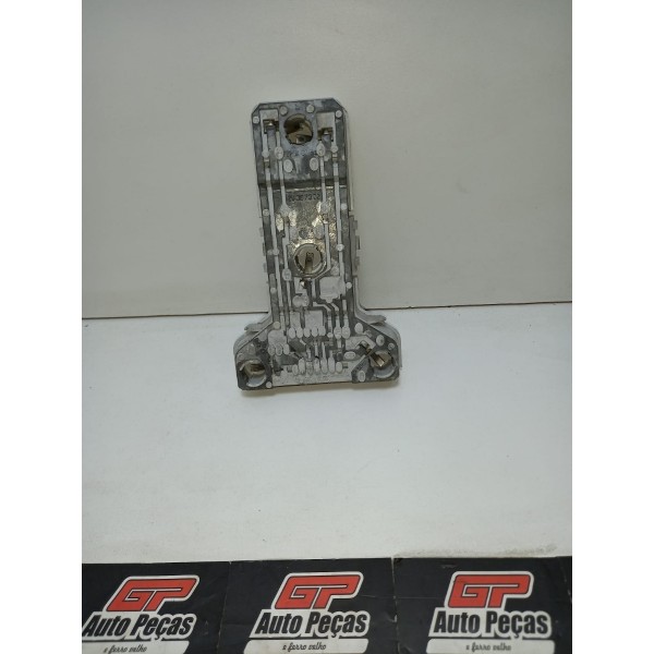 Circuito Soquete Lanterna Direita Passat Alemao 1,8t 99