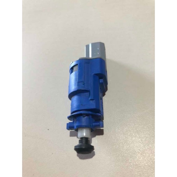 Interruptor Pedal Embreagem Duster 2011 12  13 14 15 Orig