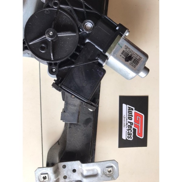 Máquina Vidro Elétrico Prisma Dianteiro L. Direito Ano 2015