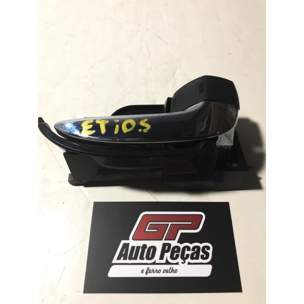 Maçaneta Interna D. Direita Toyota Etios Original Cromada