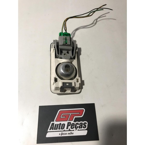 Luz Cortesia Do Peugeot 207 Passion Com Plug Junto Original