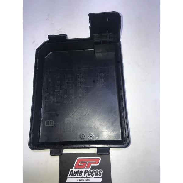 Tampa Caixa De Fusível Cobalt Onis Prisma C/ Detalhe