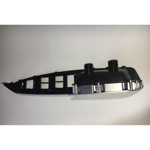 Moldura Botão Vidro Elétrico Diant  Esq Corolla 2014