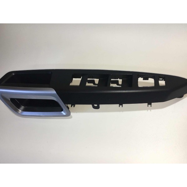 Moldura Botão Vidro Elétrico Diant  Esq Corolla 2014