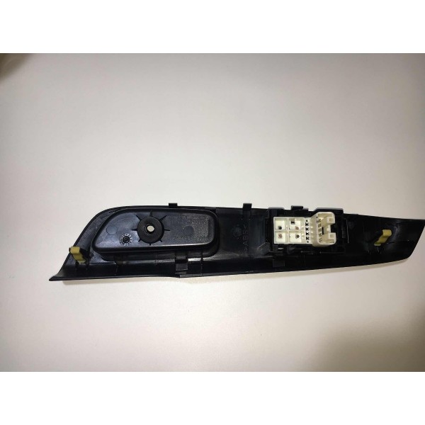 Comando Vidro Elétrico Traseiro Direito Etios Original