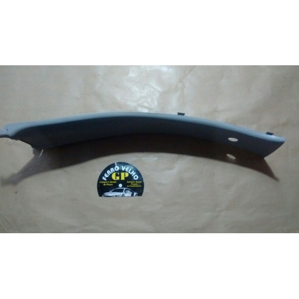 Acabamento Coluna Central Inferior Lado Direito