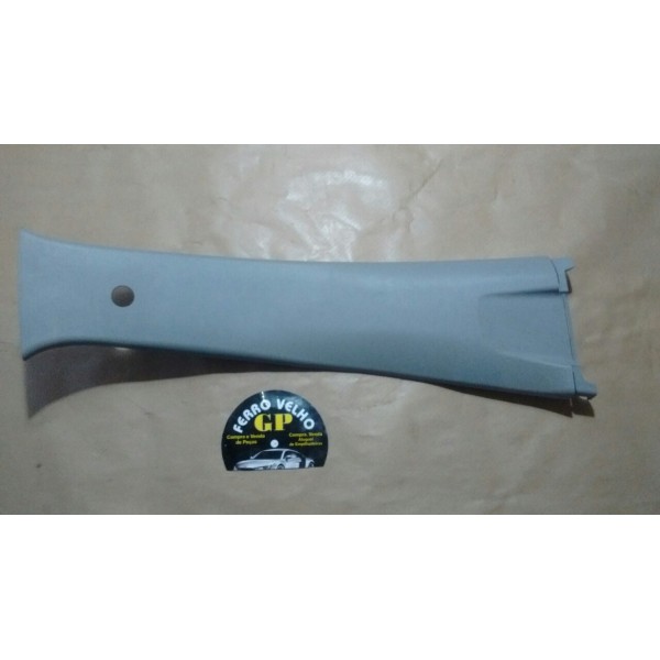 Acabamento Coluna Central Inferior Lado Direito