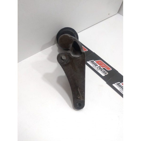 Suporte Dianteiro Motor Santana.