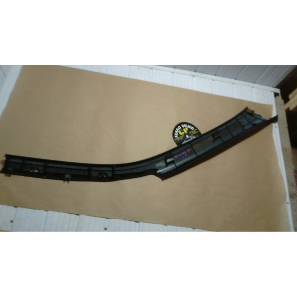 Acabamento Da Coluna L.esquerdo Mercedes 97