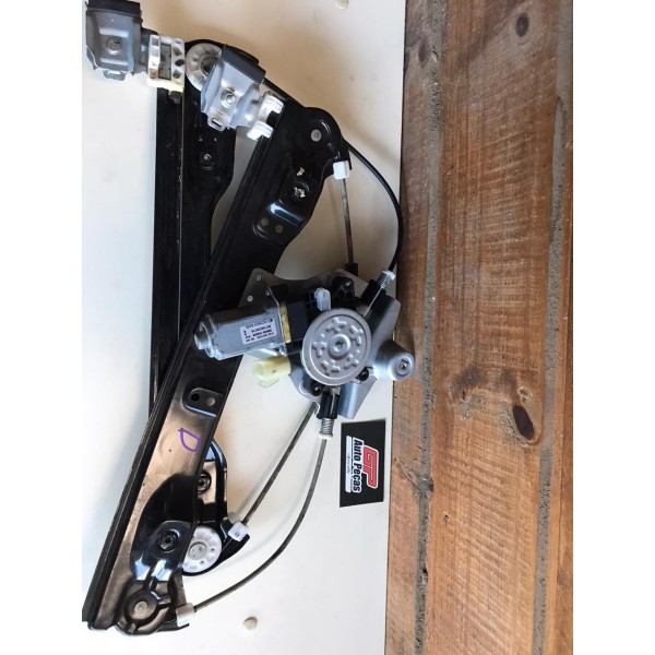 Máquina Vidro Elétrico Montana L. Direito Ano 2012