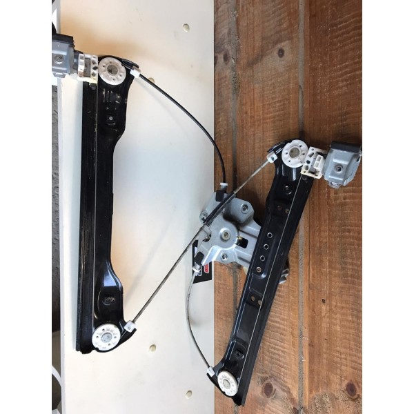 Máquina Vidro Elétrico Montana L. Direito Ano 2012