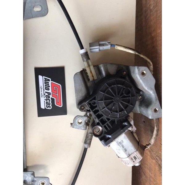 Máquina Vidro Traseira Honda Fit L. Direito Ano 2004/ 2008