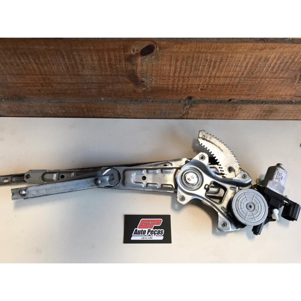 Máquina Vidro Dianteiro Nissan March L. Esquerdo Ano 2012