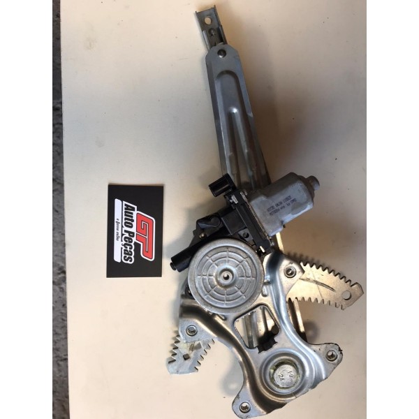 Máquina Vidro Traseiro Nissan March L. Esquerdo Ano 2012