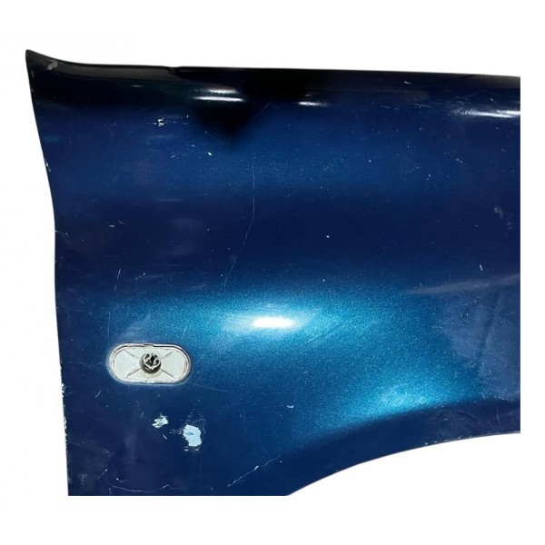 Para-lama Dianteiro Direito C/ Pisca Renault Clio04/ Detalhe