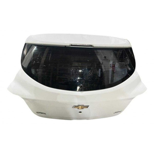Tampa Trazeira Gm Onix Joy 2013 À 2020 C/ Detalhe