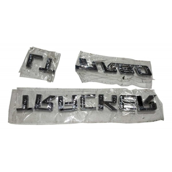 Emblema Chevrolet Tracker 2025