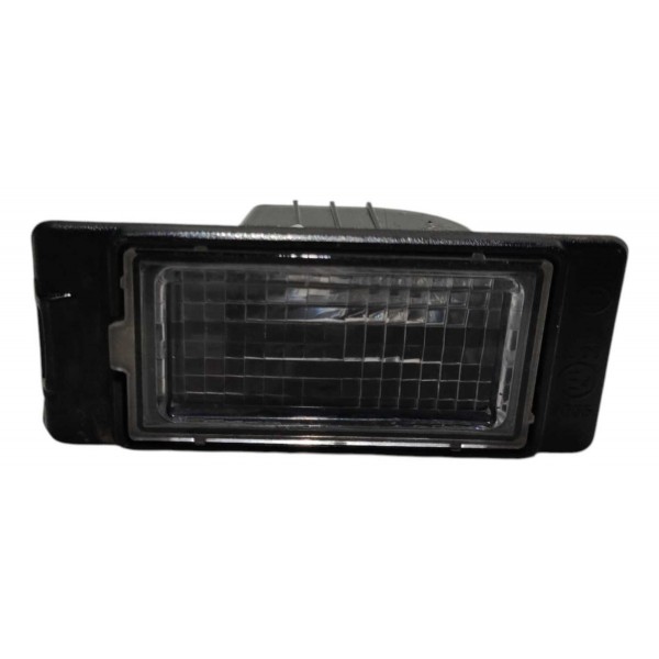 Luz Placa Chevrolet Tracker 2025