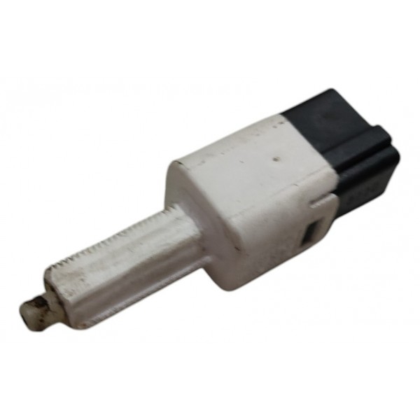 Interrupor Sensor Freio Nissan Kicks 2018 B6759